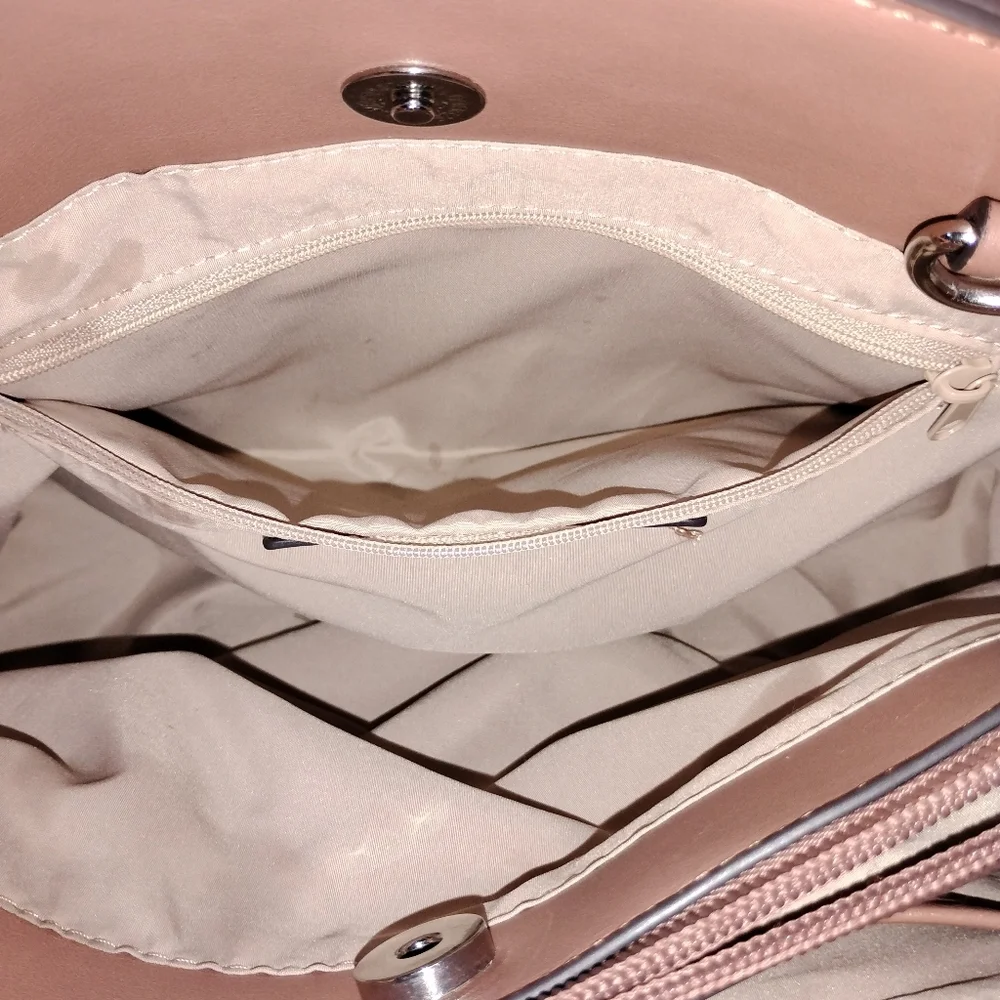 ‼️SOLD‼️Nine West Cream and Brown Satchel - Picture 5 of 10